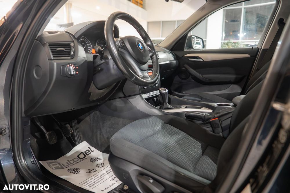 BMW X1 sDrive16d - 15