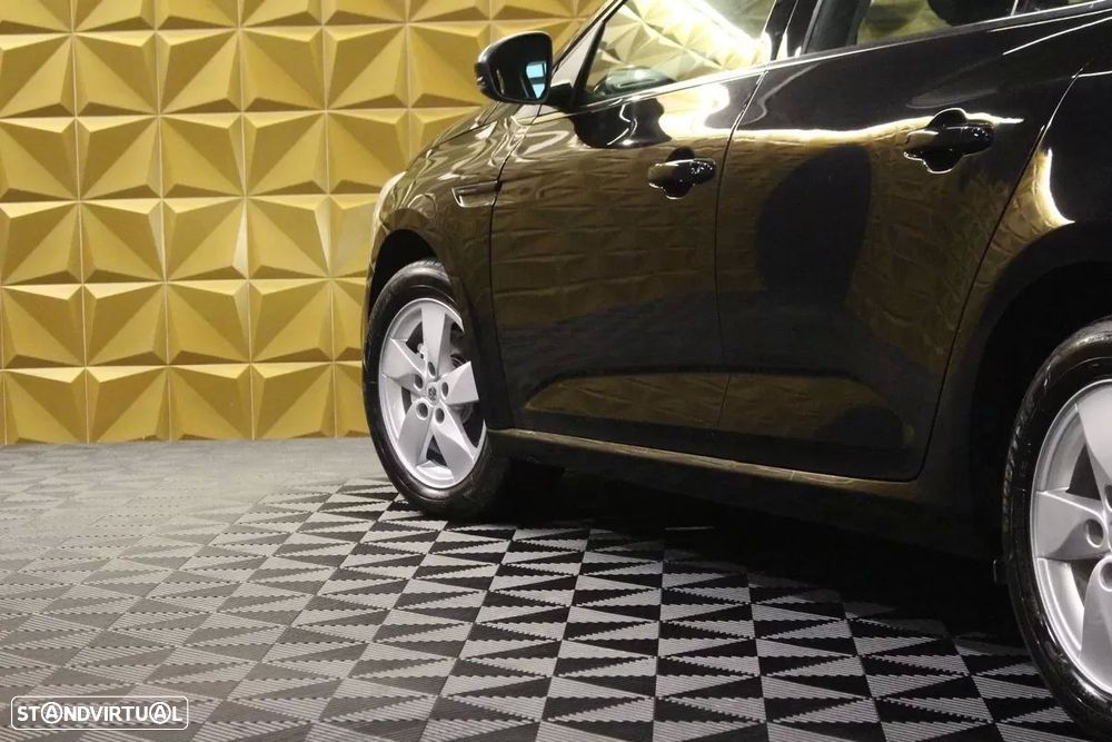 Renault Mégane Sport Tourer 1.5 dCi Zen - 12