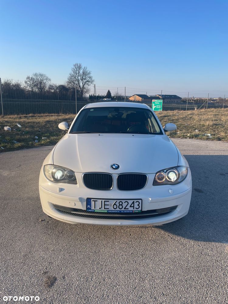 BMW Seria 1 118d DPF - 9