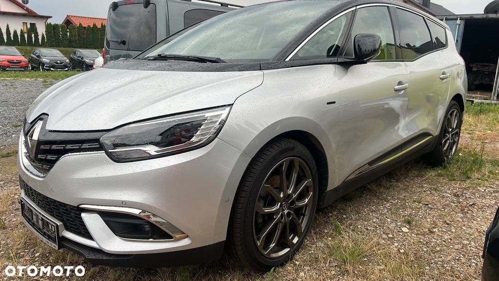 Renault Grand Scenic - 1