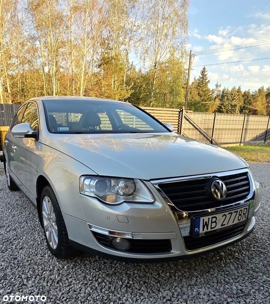 Volkswagen Passat 1.8 TSI Comfortline - 3