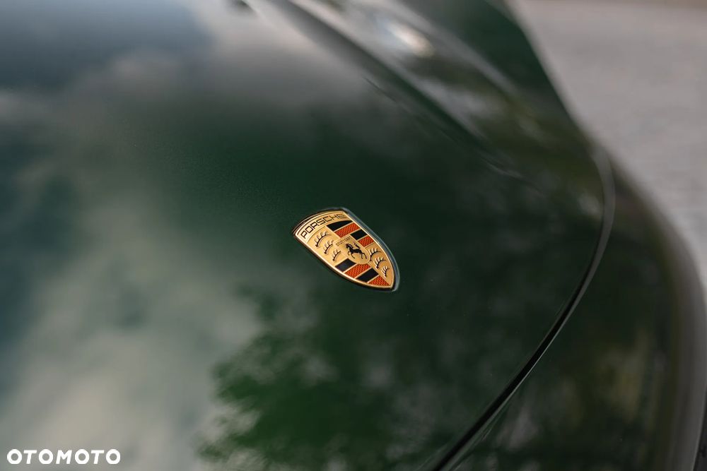 Porsche Taycan 105kWh 4S Performance Plus - 10