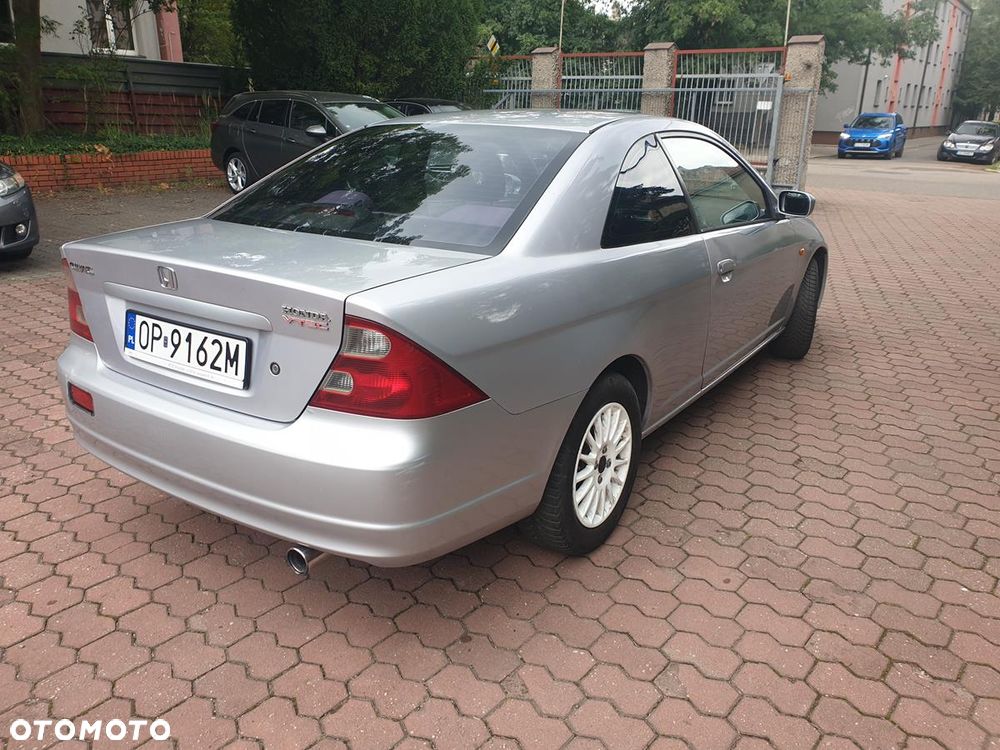 Honda Civic 1.7 ES - 5
