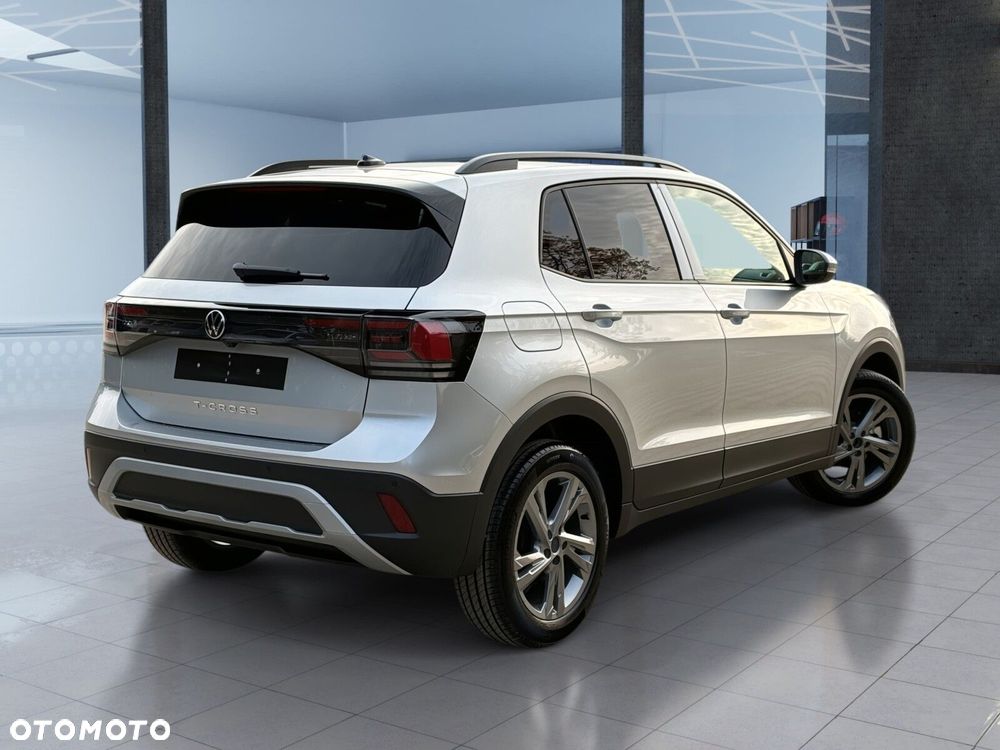 Volkswagen T-Cross - 3