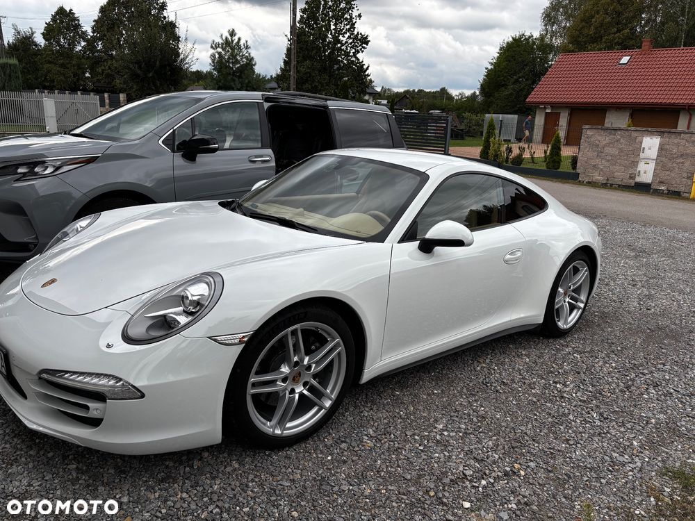Porsche 911 Carrera 4 PDK - 11