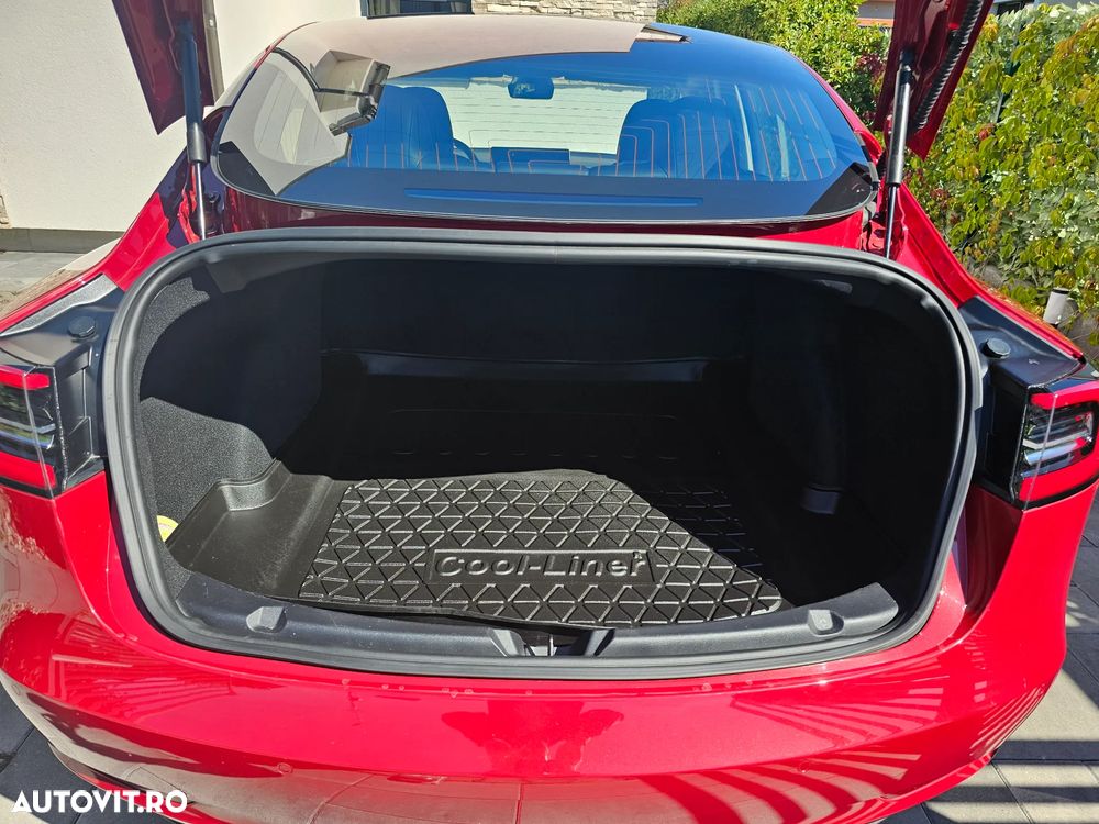 Tesla Model 3 Performance - 7