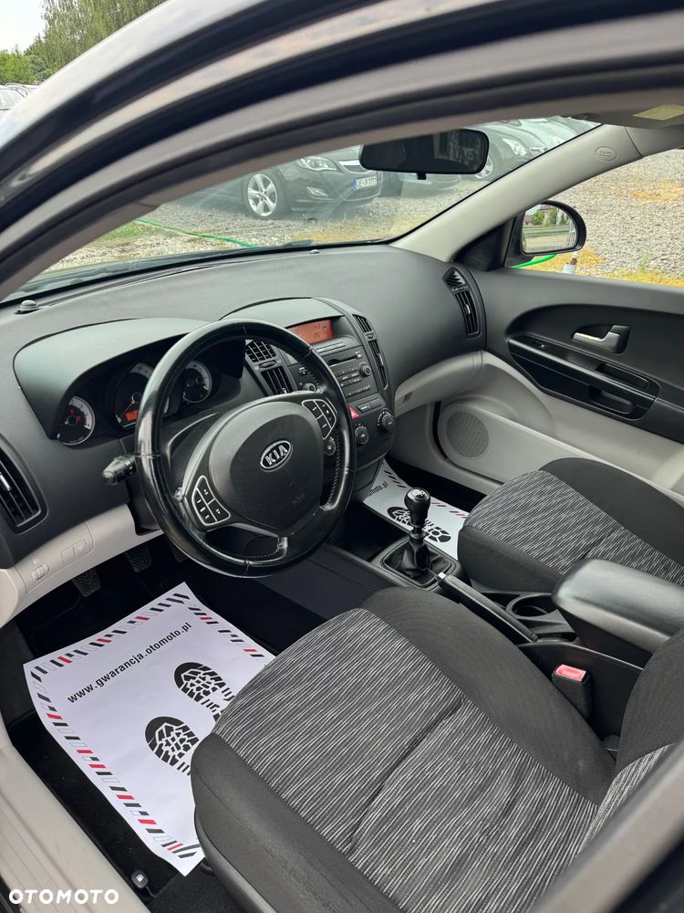 Kia Ceed 1.4 CVVT Attract - 5