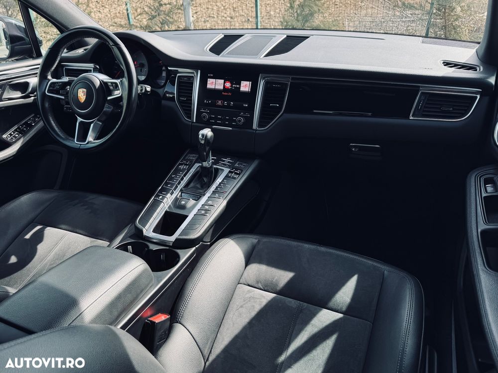 Porsche Macan - 9