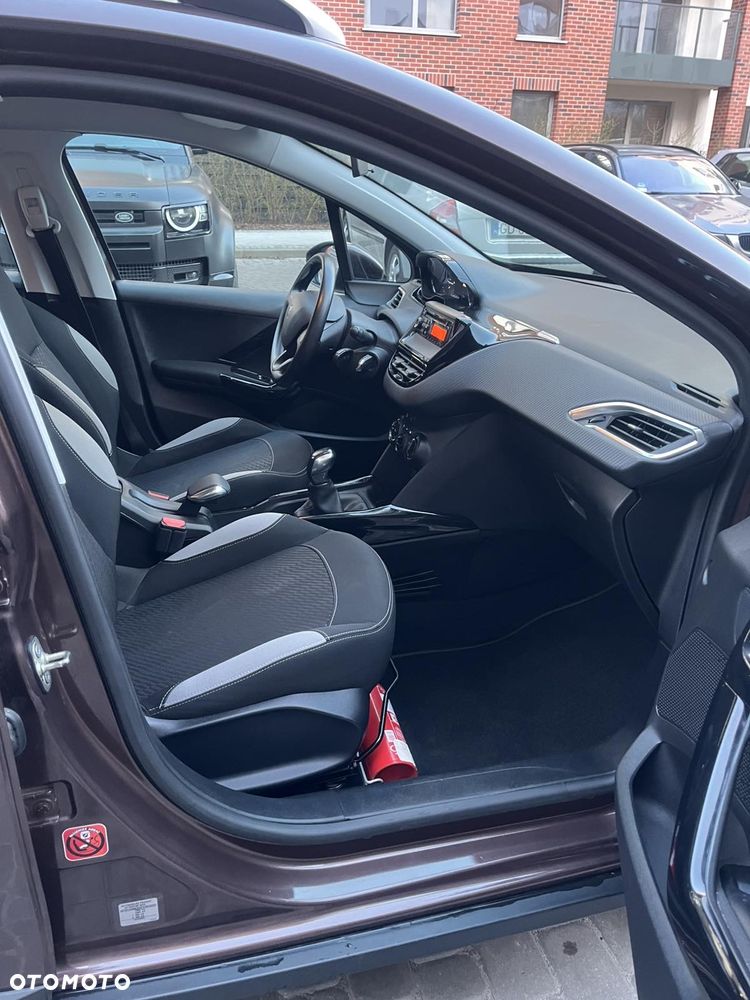 Peugeot 2008 PureTech 82 Access - 11