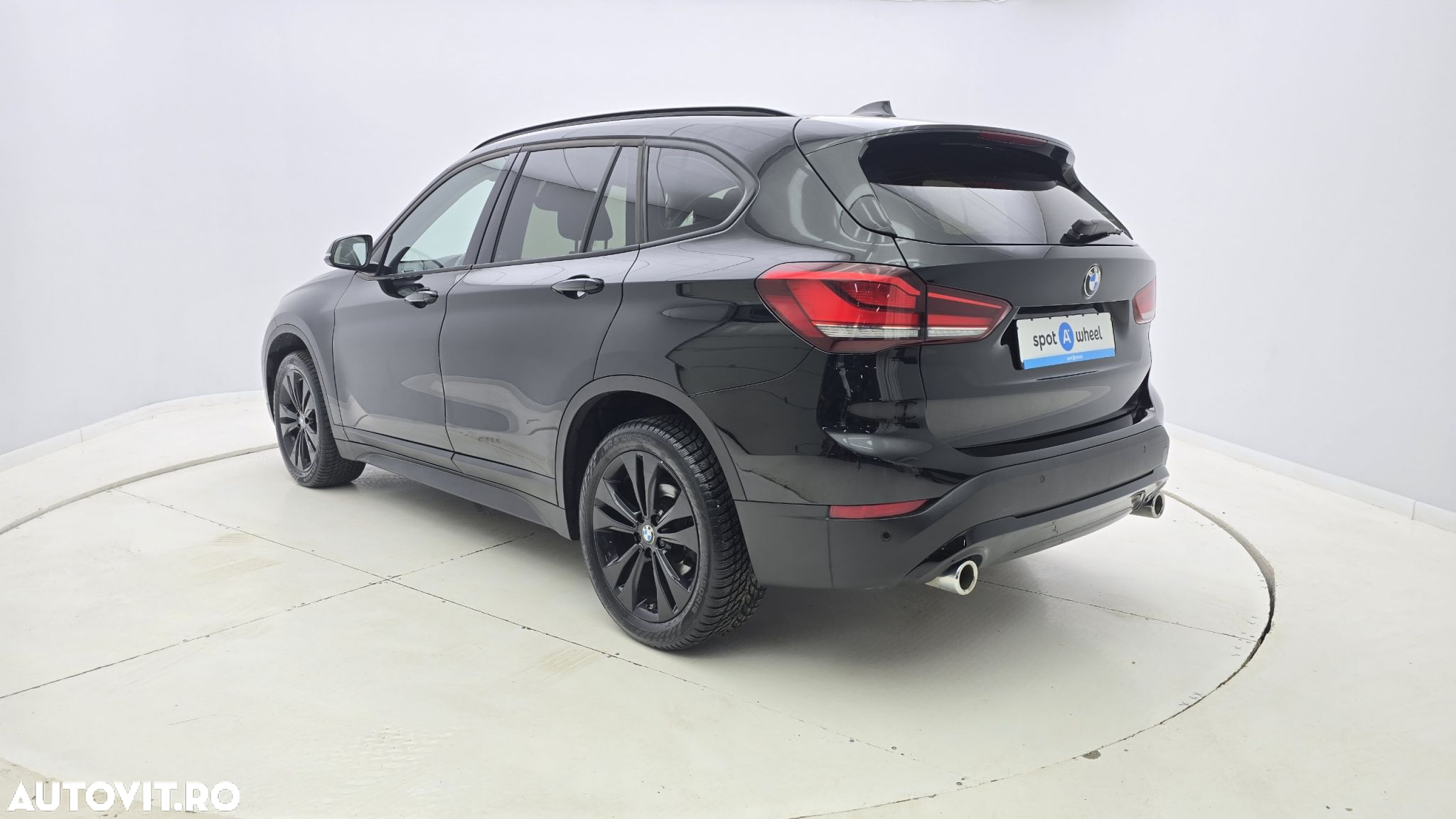 BMW X1 - 8
