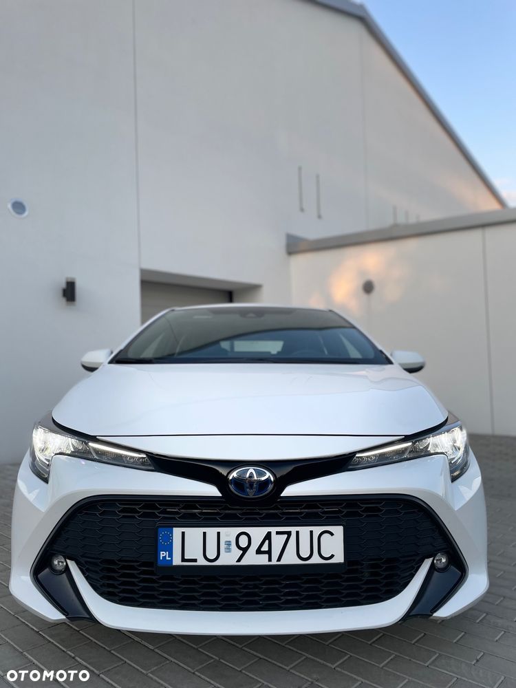 Toyota Corolla 1.8 Hybrid Business Edition - 4