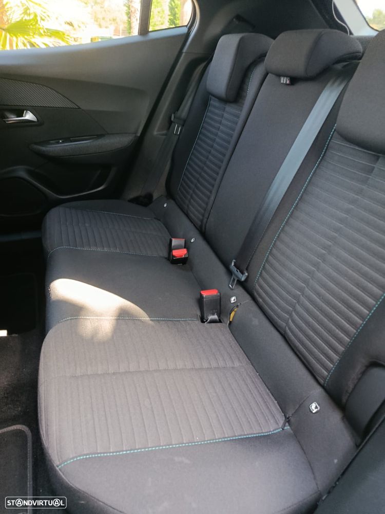 Peugeot 2008 PureTech 130 EAT8 Active - 13