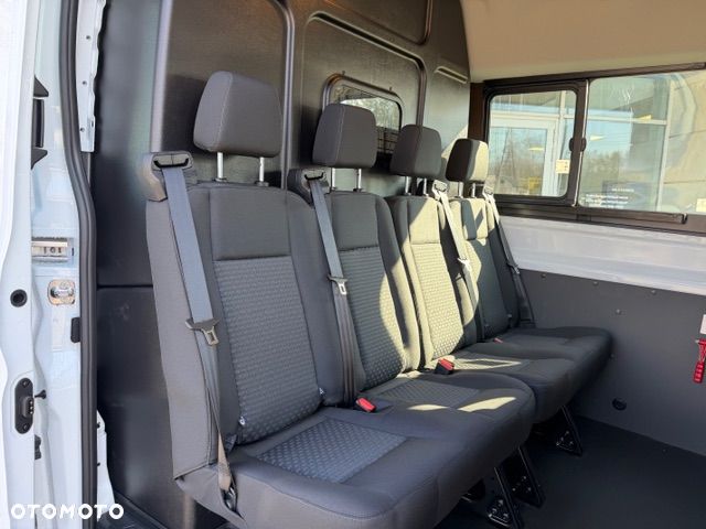 Ford Transit - 4
