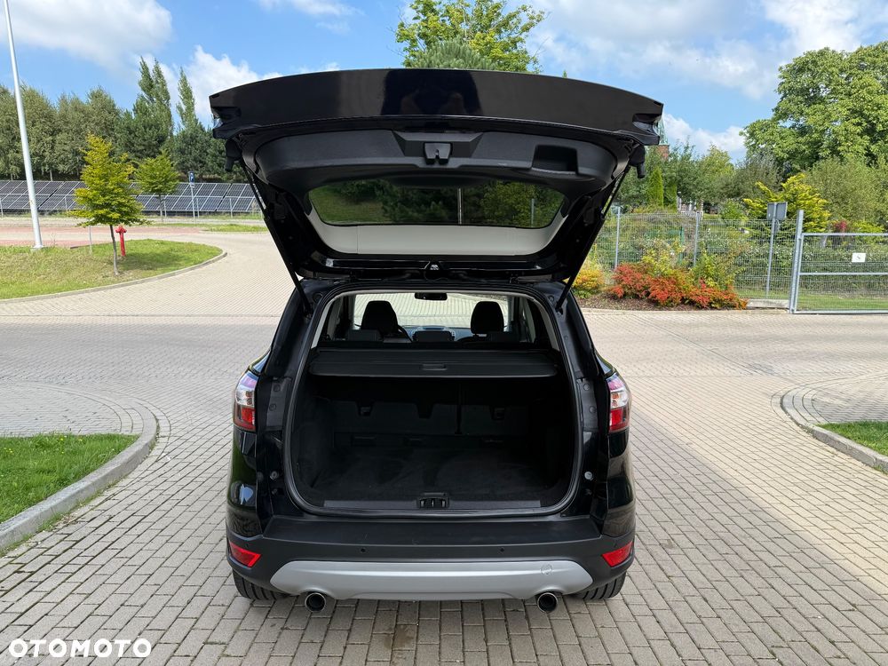 Ford Kuga 1.5 EcoBoost 2x4 Titanium - 29