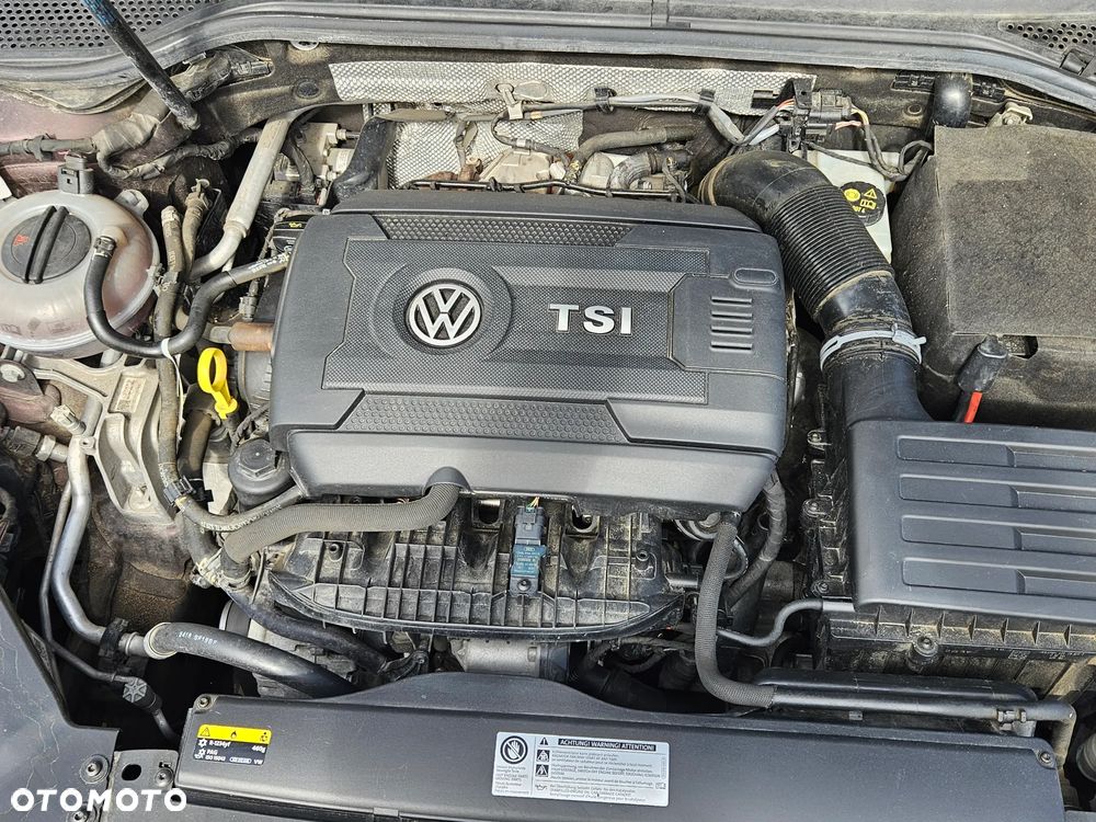 Volkswagen Passat - 17