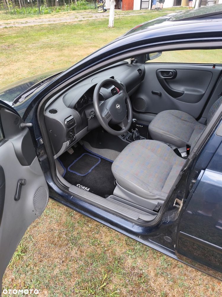 Opel Corsa - 4