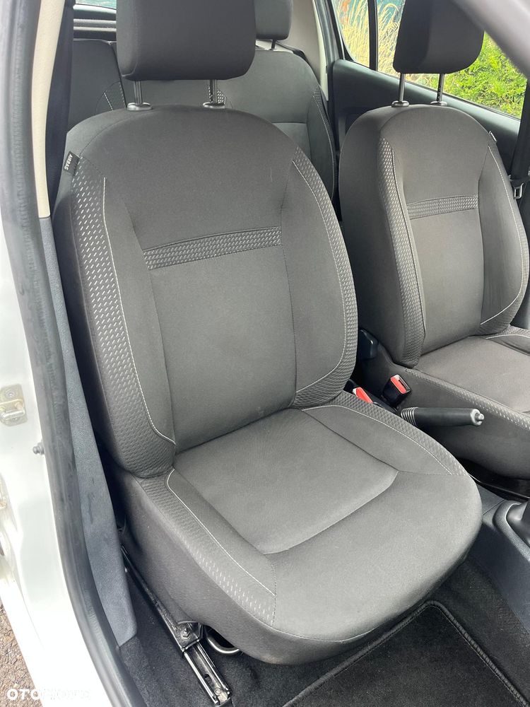 Dacia Sandero SCe 75 Ambiance - 3