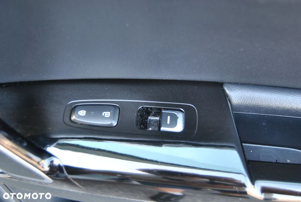 Kia Sportage 2,0 CRDI AWD GT Line - 31