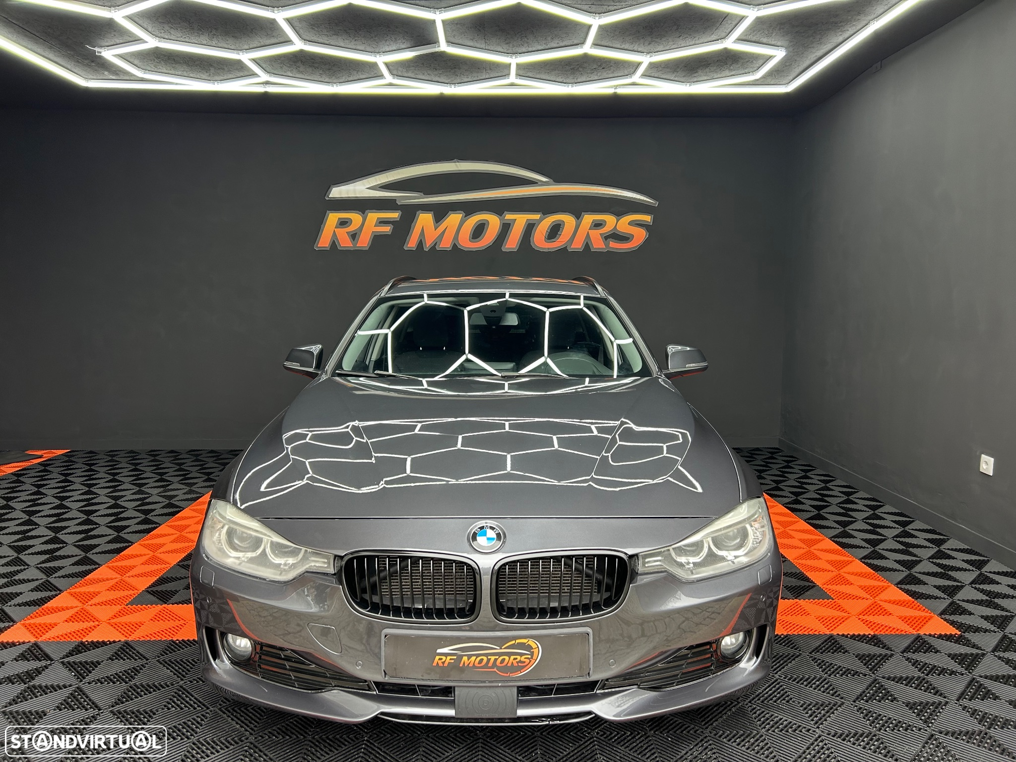 BMW 320 d Touring Auto Line Sport - 2