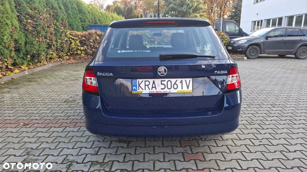 Skoda Fabia 1.0 TSI Ambition - 6