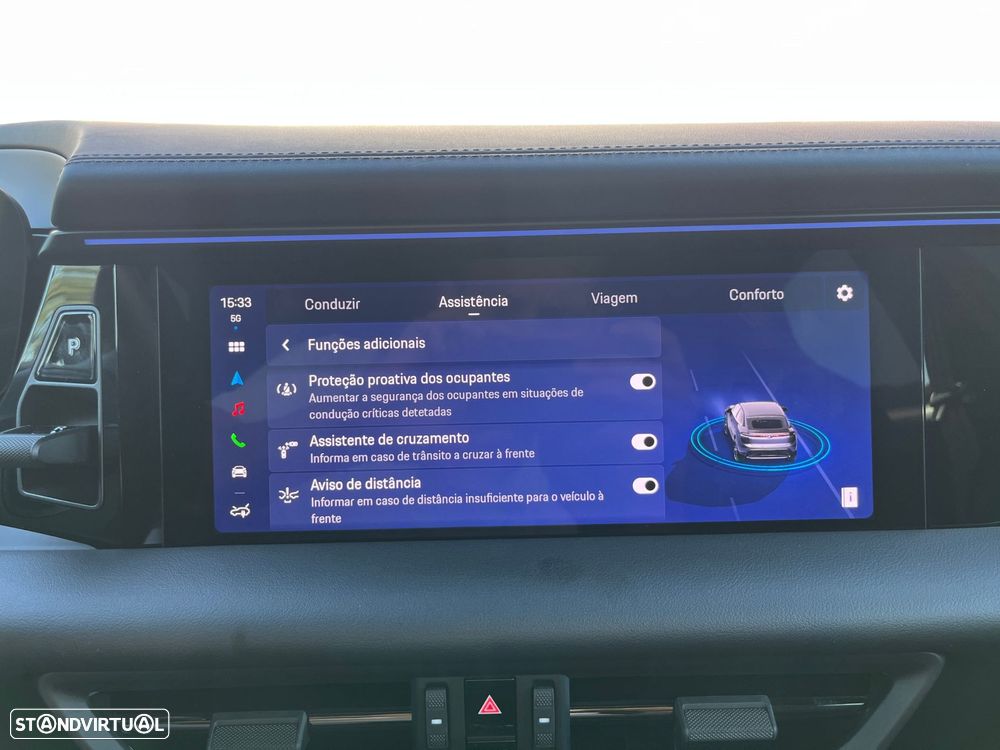 Porsche Macan Electric 4 - 41