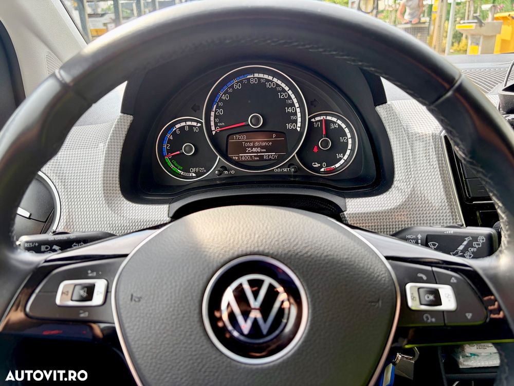 Volkswagen up! - 8