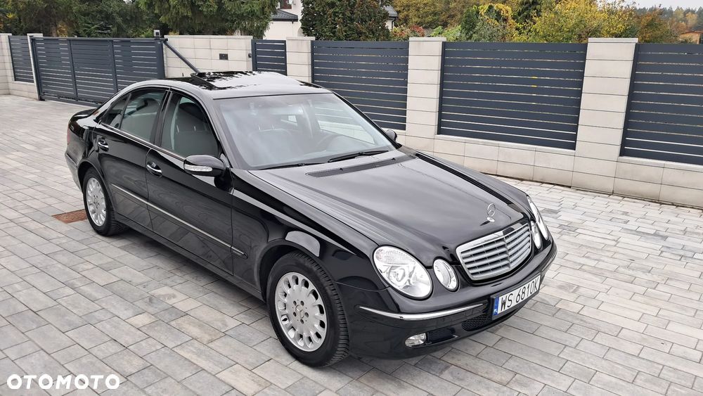 Mercedes-Benz Klasa E 320 CDI Elegance - 24