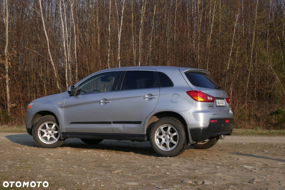 Mitsubishi ASX 1.8 DID Invite 4WD AS&G - 4