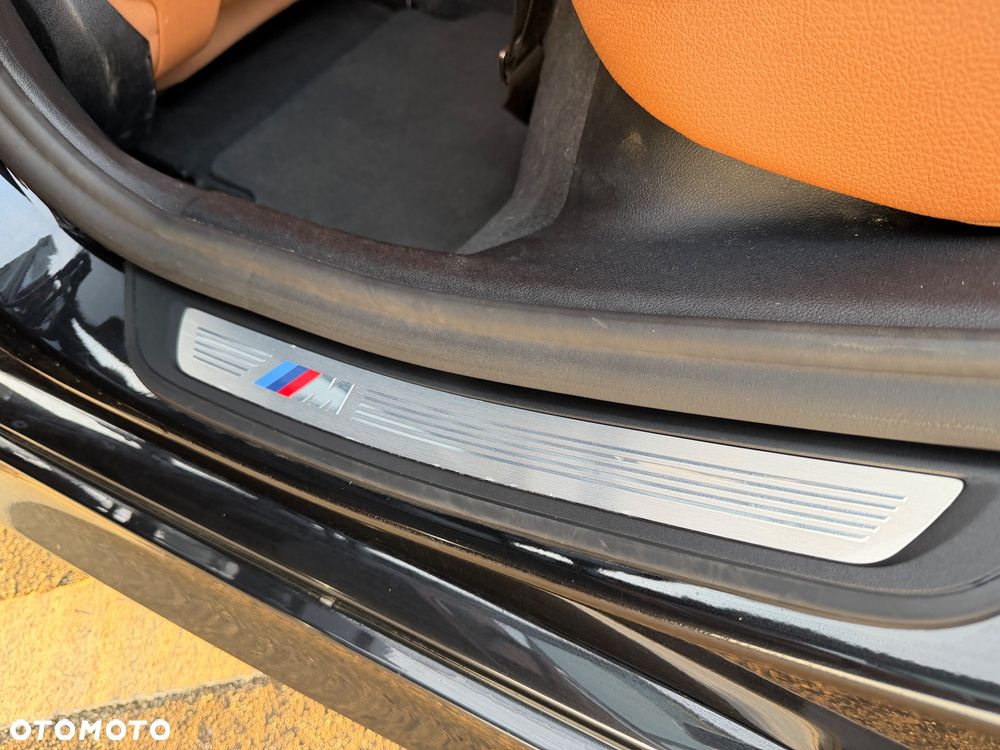 BMW Seria 5 530i xDrive GPF - 18