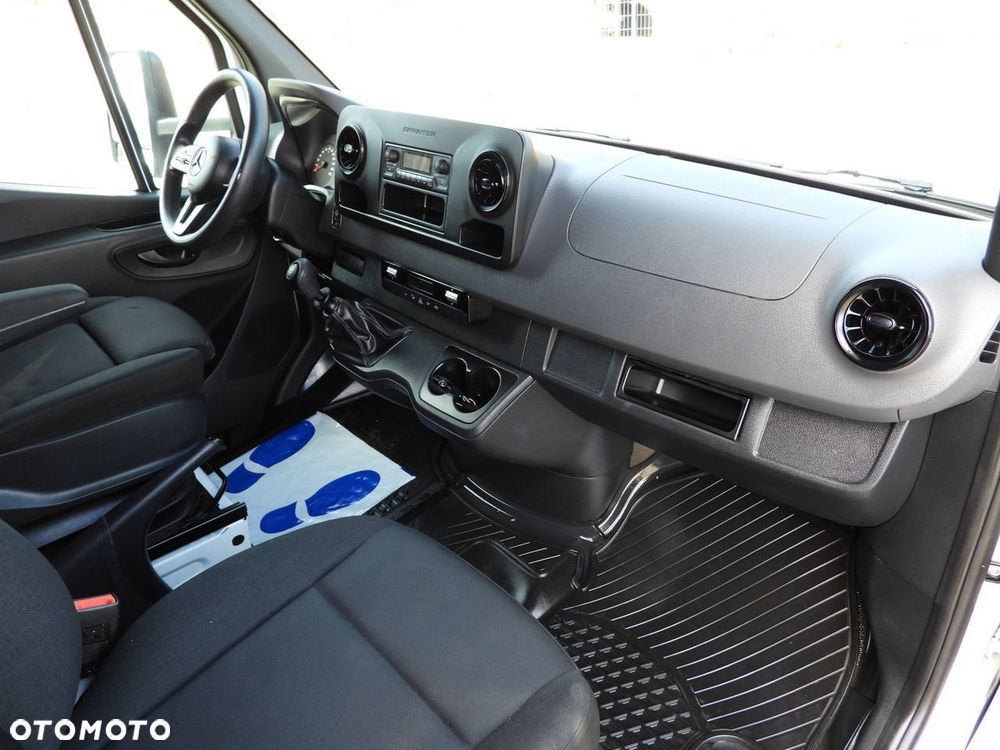 Mercedes-Benz SPRINTER 317 PLANDEKA WINDA 8 PALET WEBASTO TEMPOMAT KLIMATYZACJA  170KM - 41