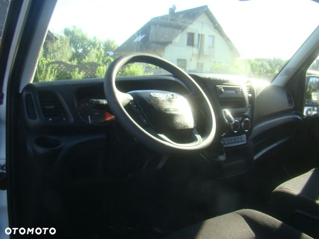 Iveco DAILY 35 S 16 L3 H2 AUTOMAT HI-MATIC KLIMATRONIC 3.5T NA HAKU - 17
