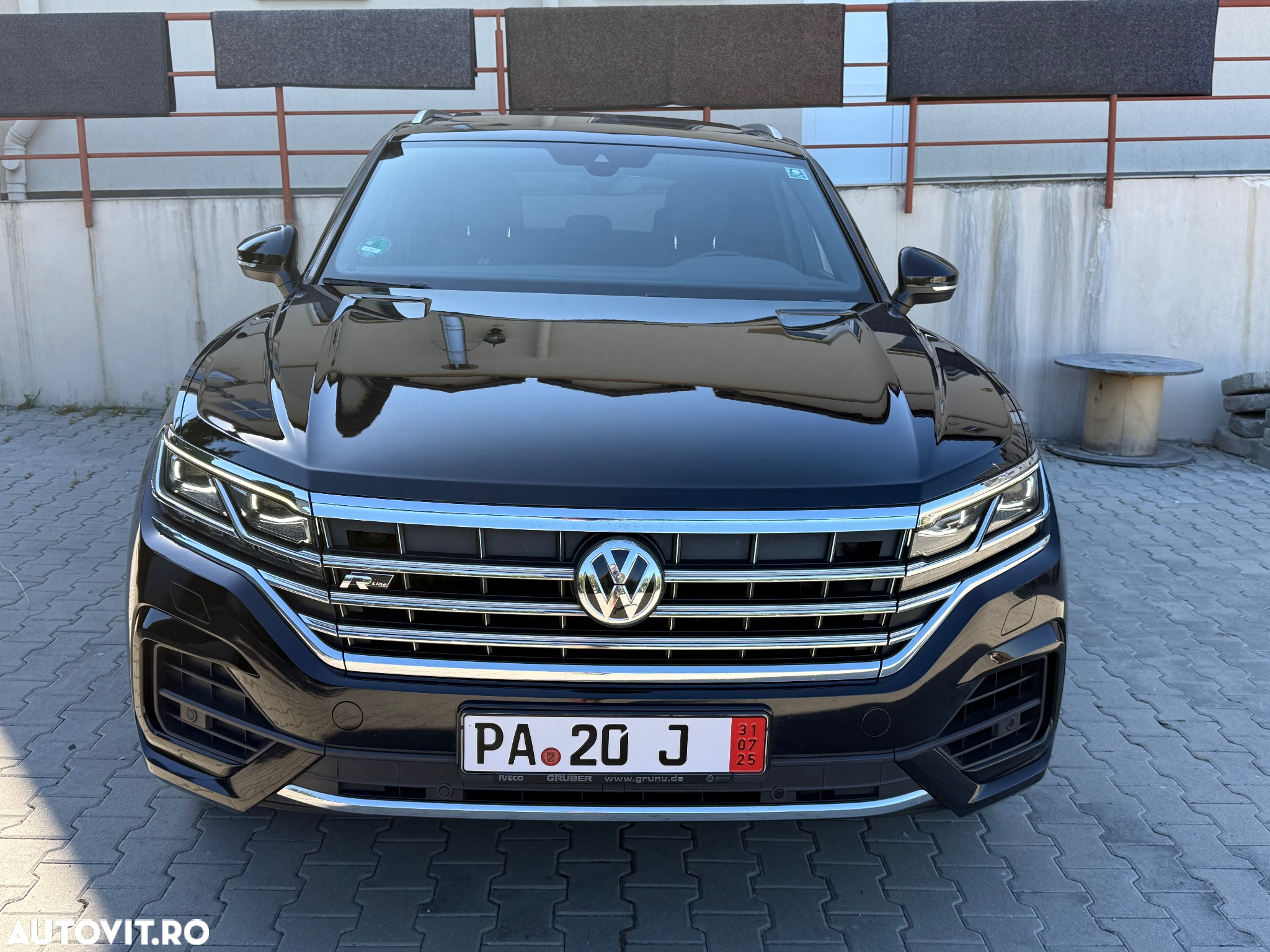 Volkswagen Touareg 3.0 V6 TDI 4Motion DPF Automatik R-Line - 18