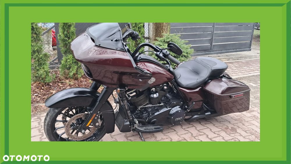 Harley-Davidson Touring Road Glide - 1