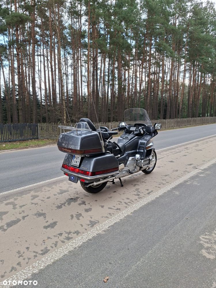Honda GL - 18
