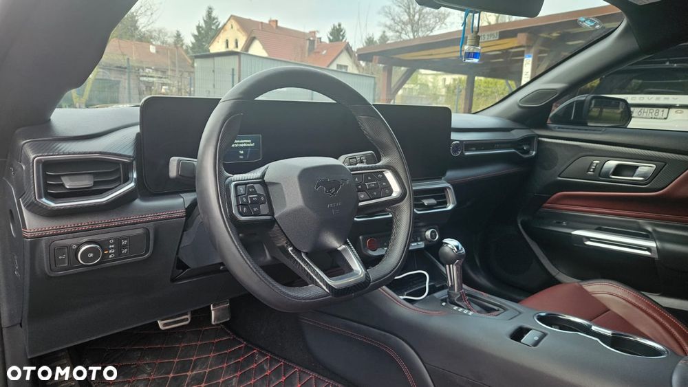 Ford Mustang - 11