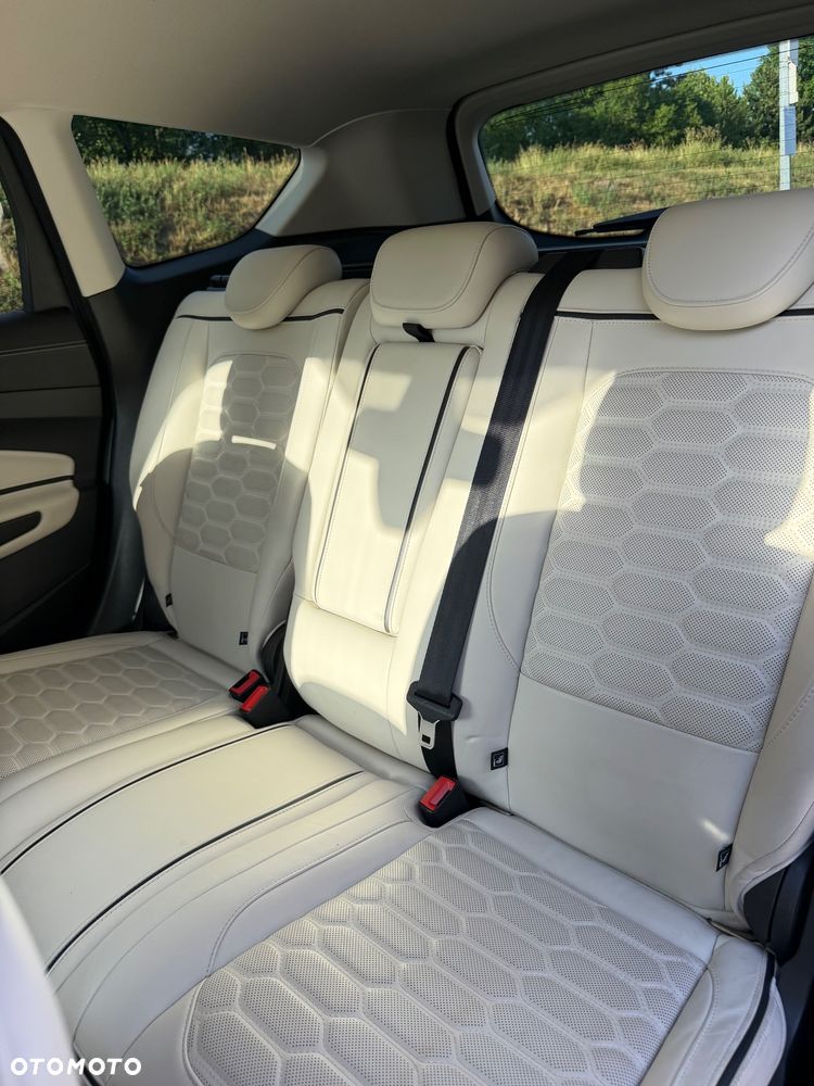 Ford Kuga 2.0 TDCi 4x4 Vignale - 16