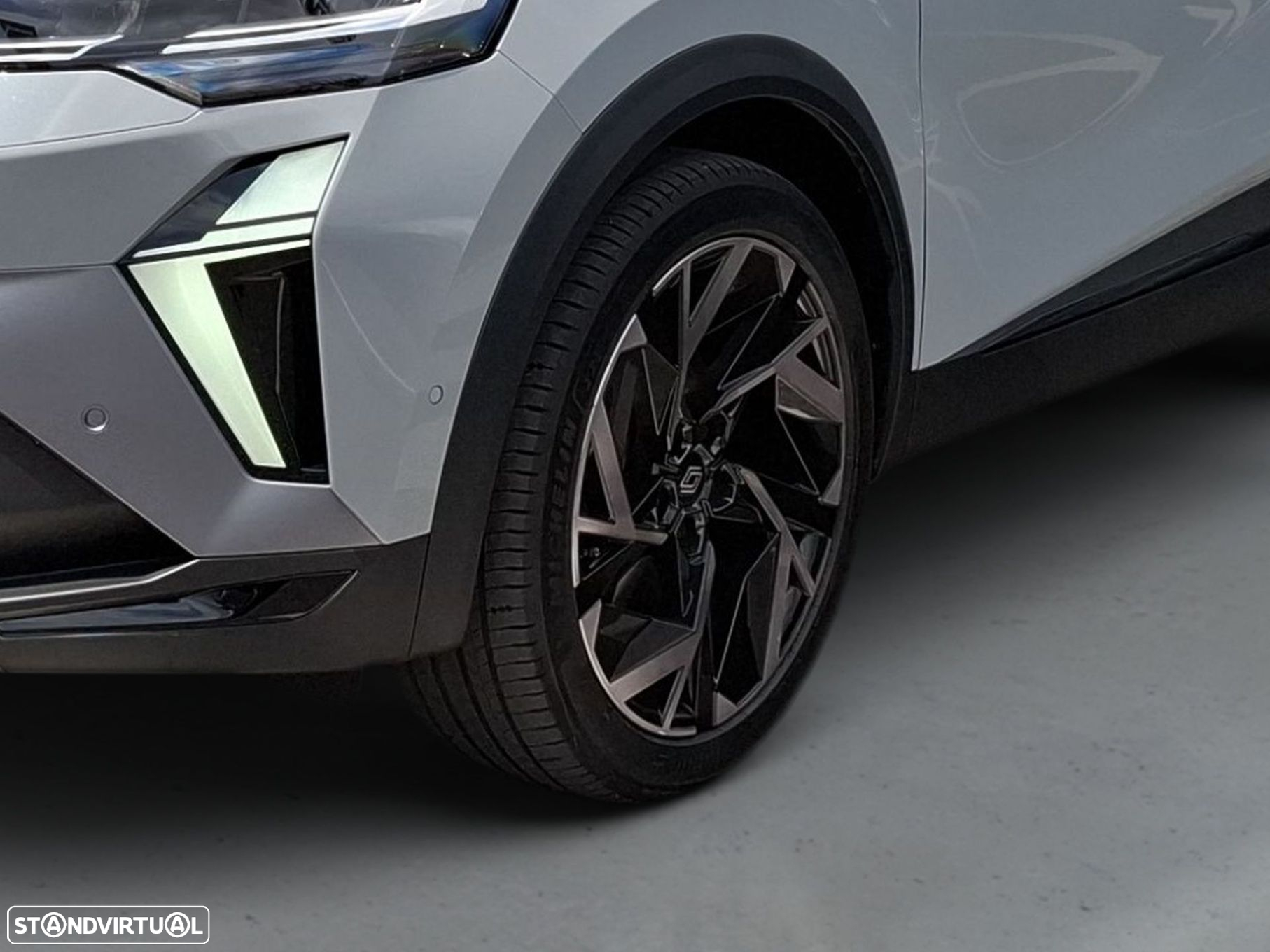 Renault Symbioz - 5