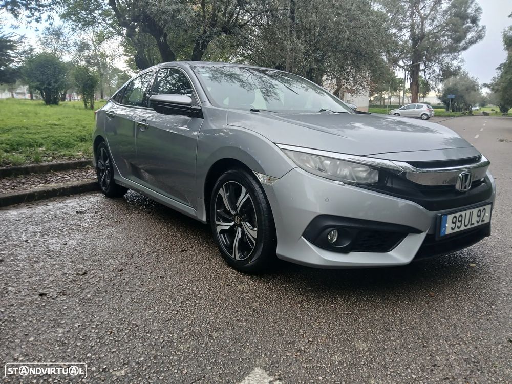 Honda Civic 1.5 i-VTEC Elegance Navi - 22