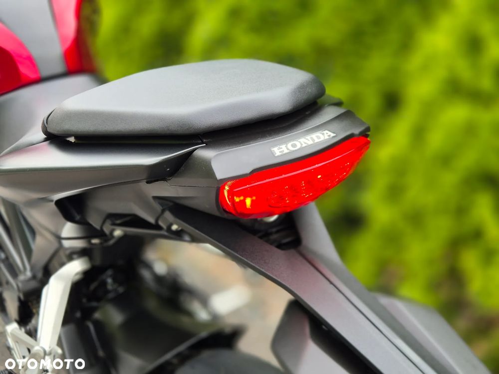 Honda CB - 24