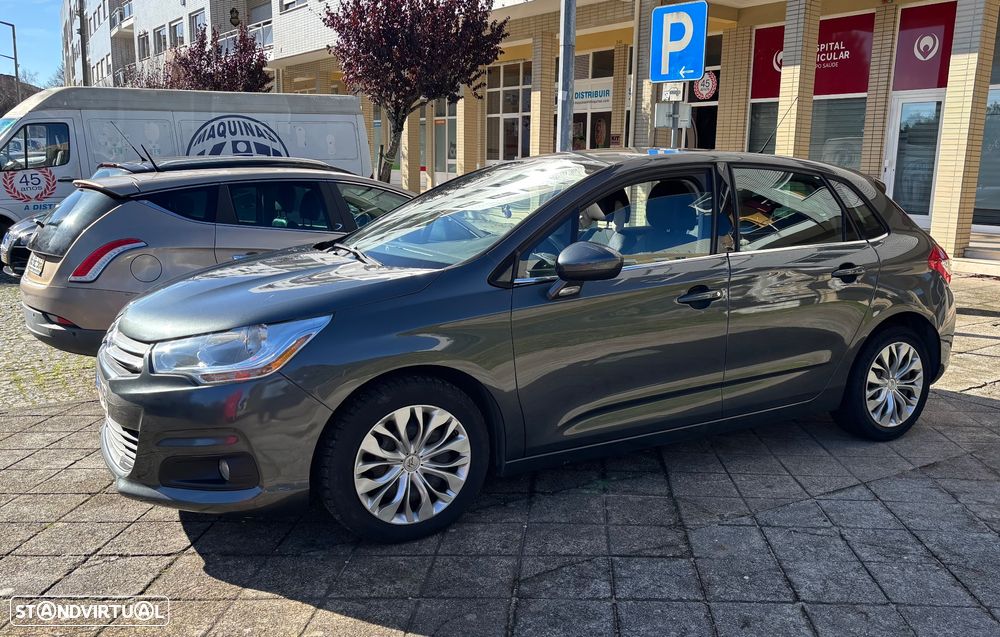 Citroën C4 HDi 90 Attraction - 3