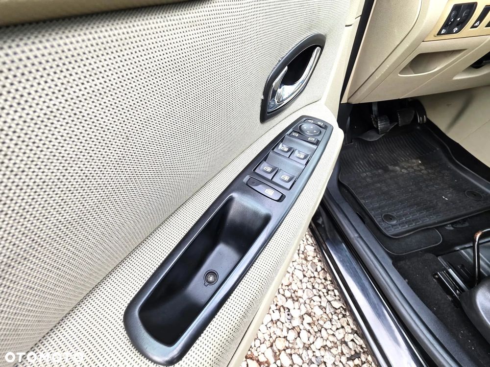 Renault Megane CC 1.6 dCi Energy Floride - 7