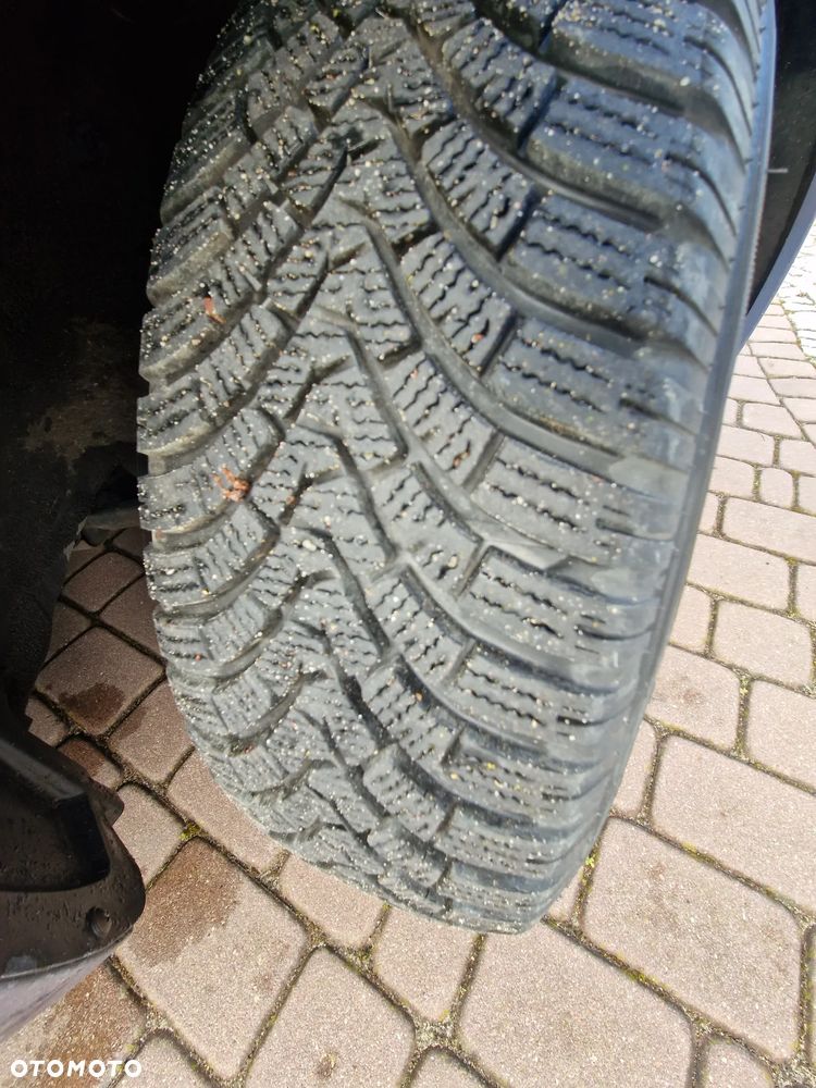 Hyundai ix20 1.4 UEFA EURO 2012 Edition - 17