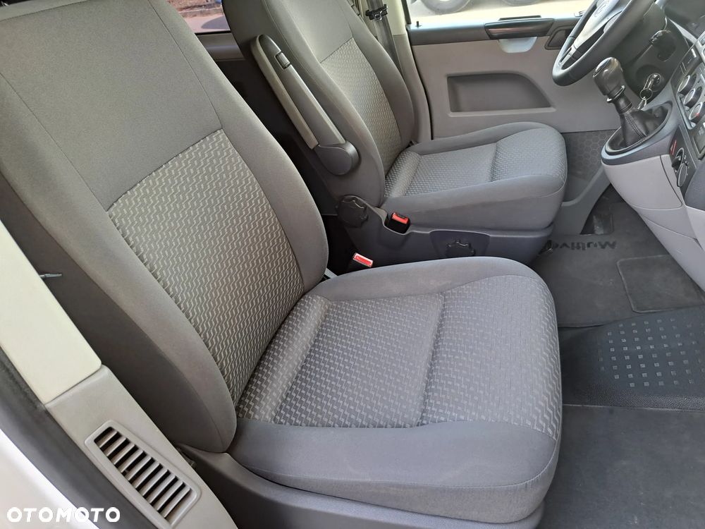 Volkswagen Transporter - 19