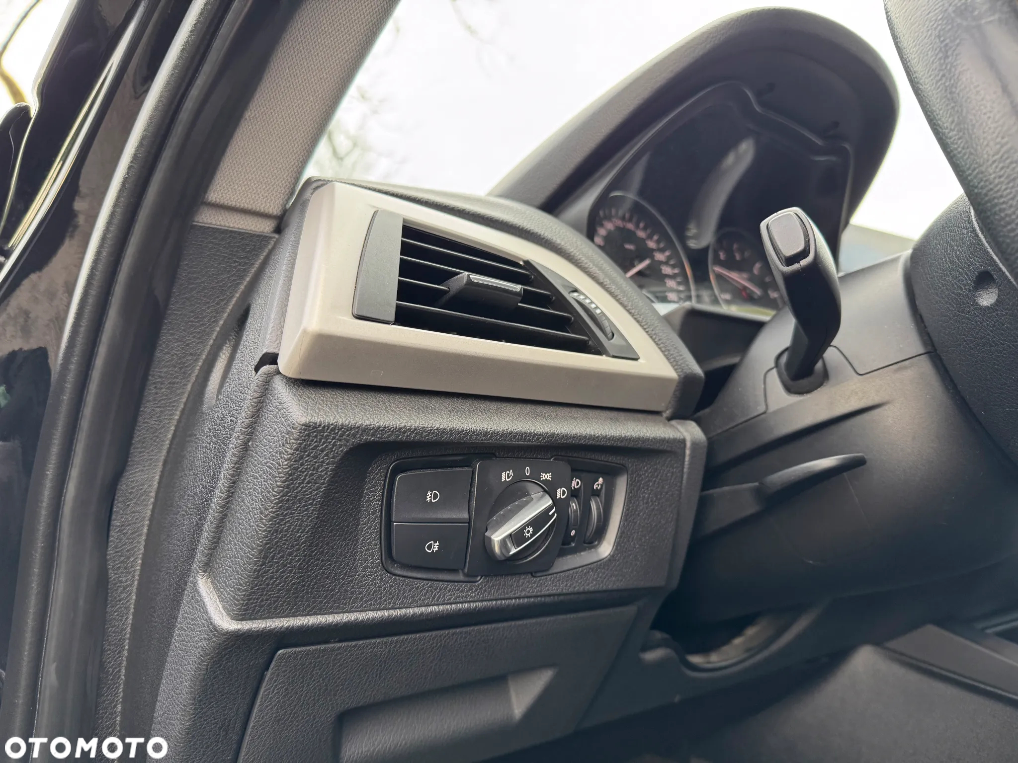 BMW Seria 1 116d - 31
