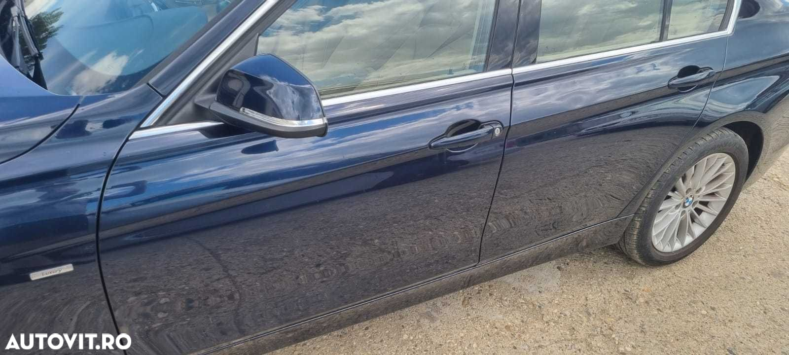 Usa fata spate BMW F30 Imperialblau Brillanteffekt Metallic A89 - 2