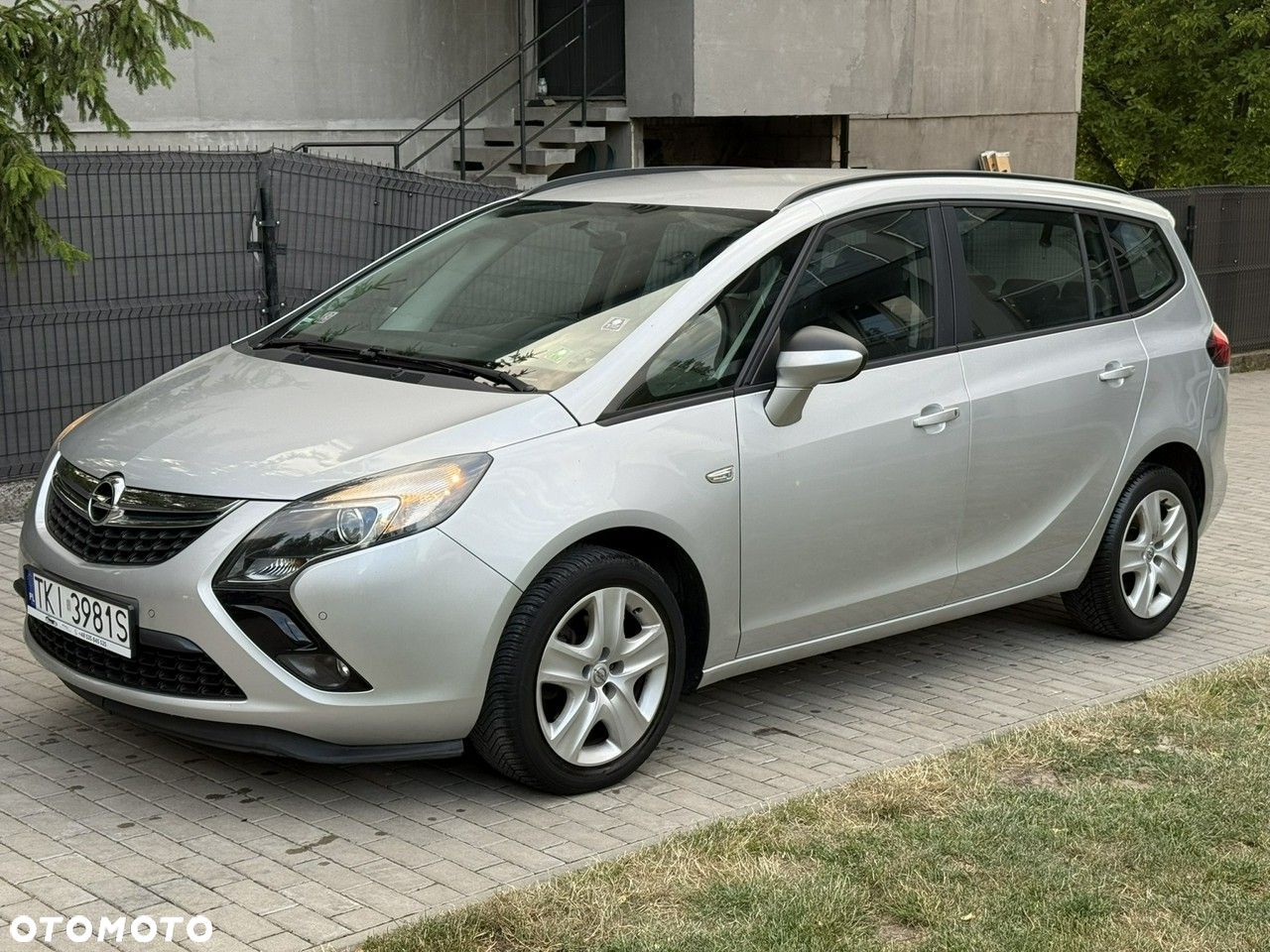 Opel Zafira - 1