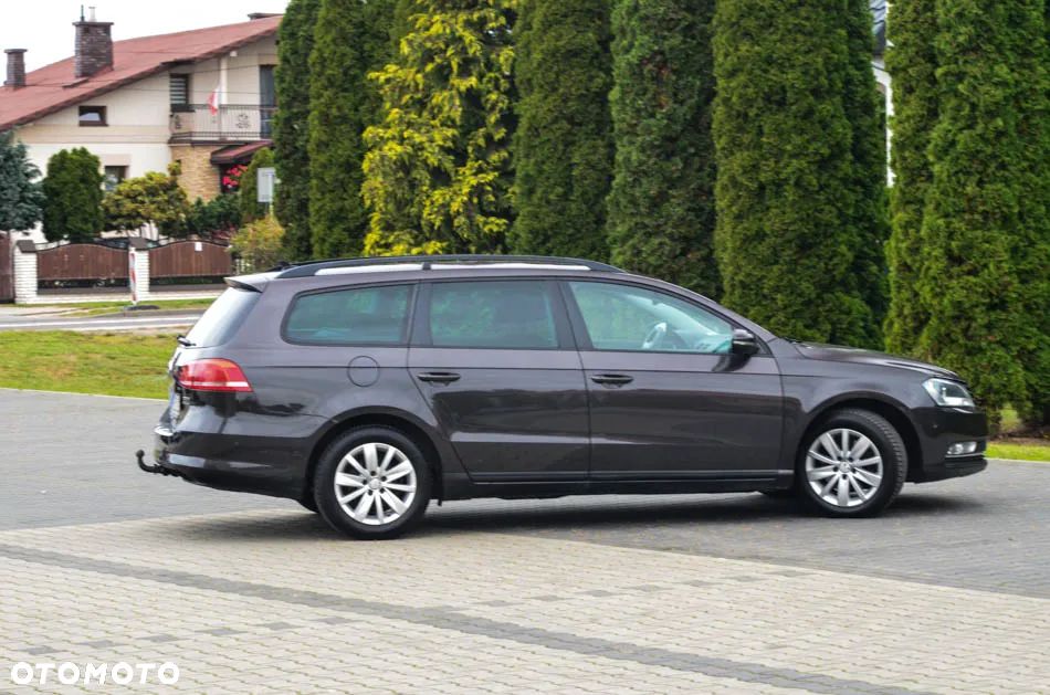 Volkswagen Passat 2.0 TDI Comfortline - 20