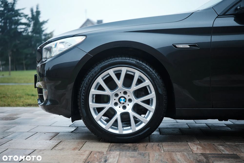 BMW 5GT 535i - 7