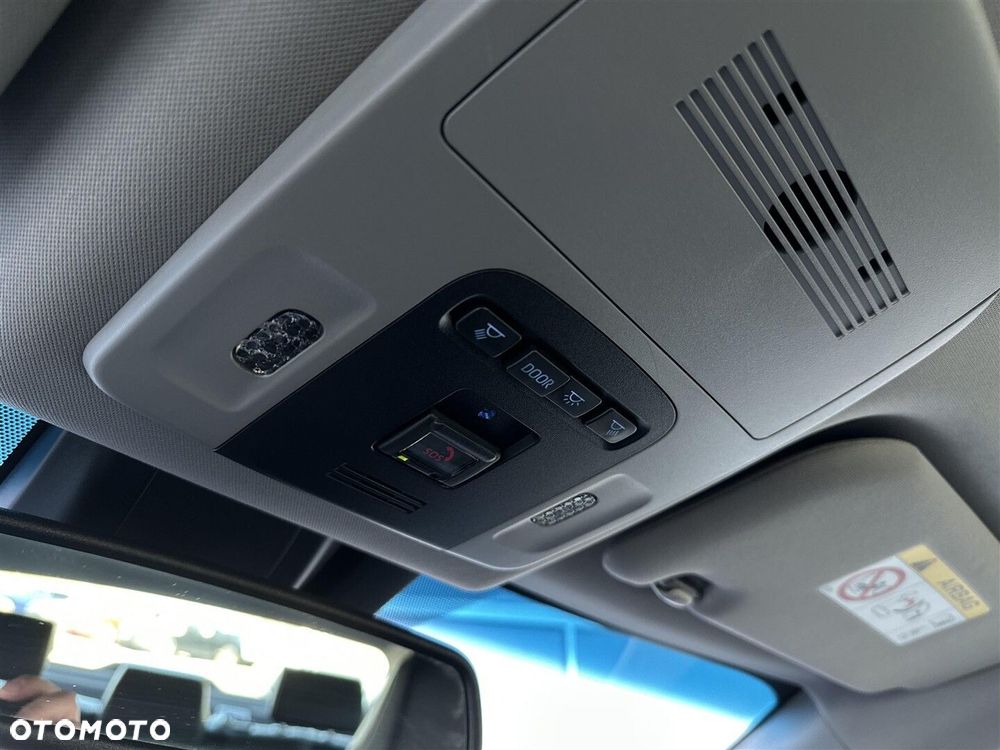 Toyota Camry 2.5 Hybrid Executive CVT - 34