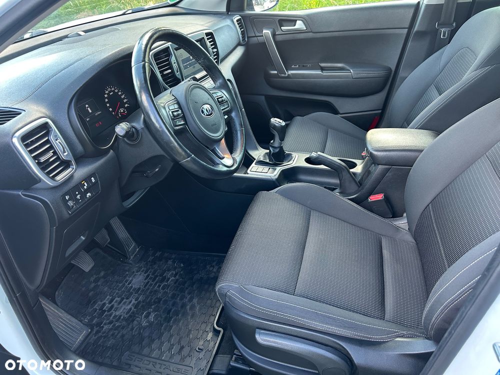 Kia Sportage 1.6 GDI 2WD DREAM-TEAM EDITION - 16